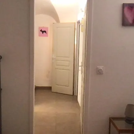 T3